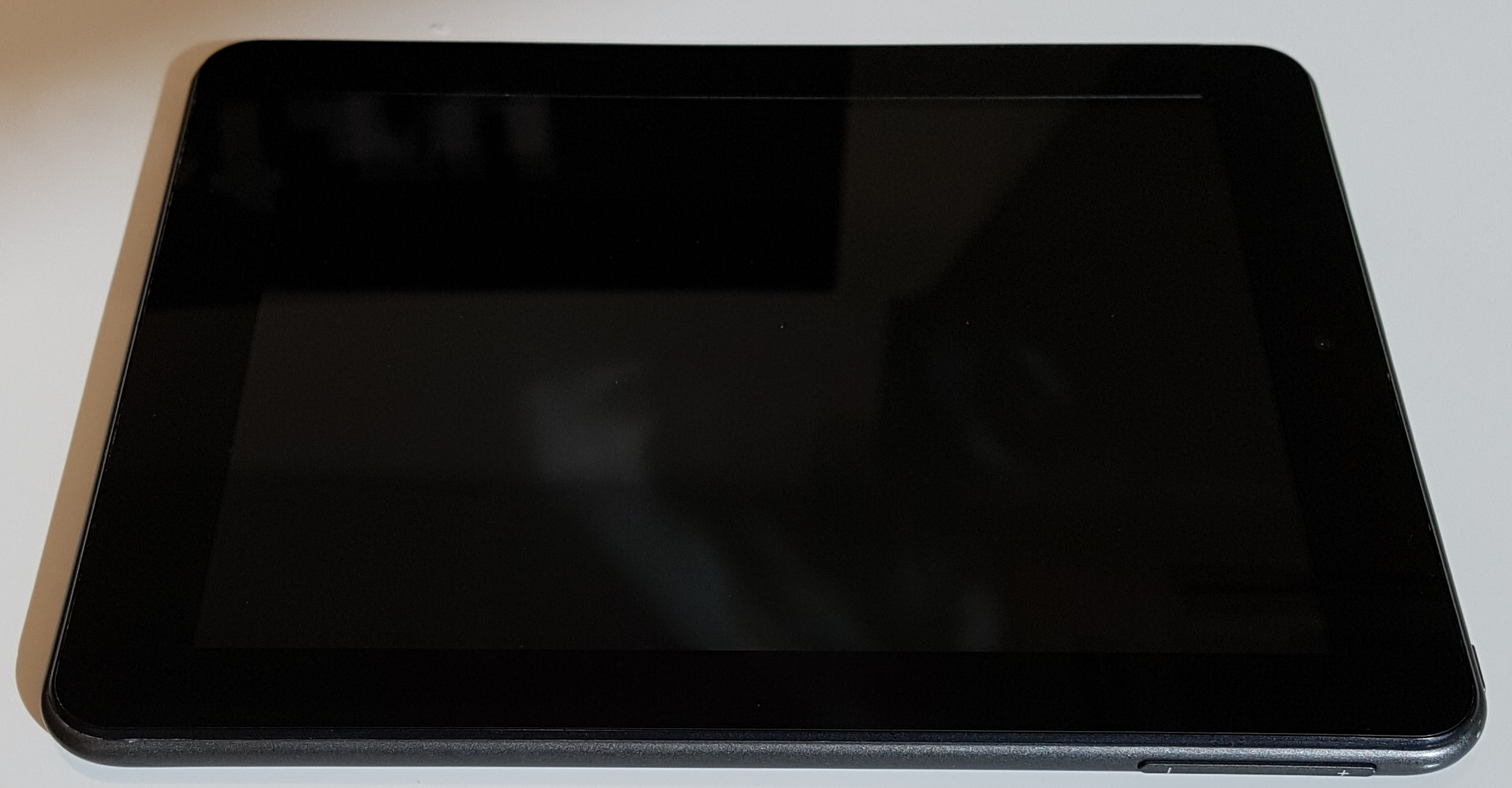 Prestigio MultiPad PMP5588C (черный) Фото Prestigio MultiPad PMP5588C (черный)